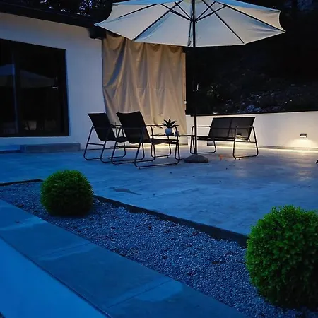 Meraki - With Hot Tub Kostrena