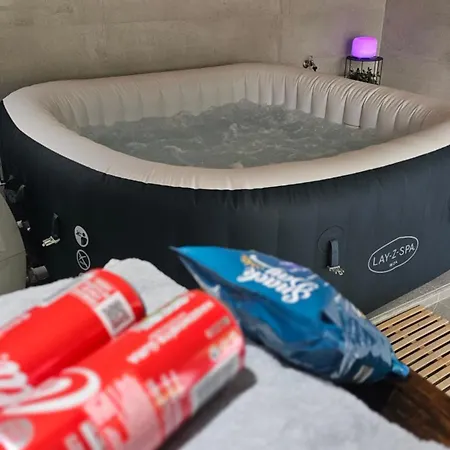 Meraki - With Hot Tub Lägenhet *